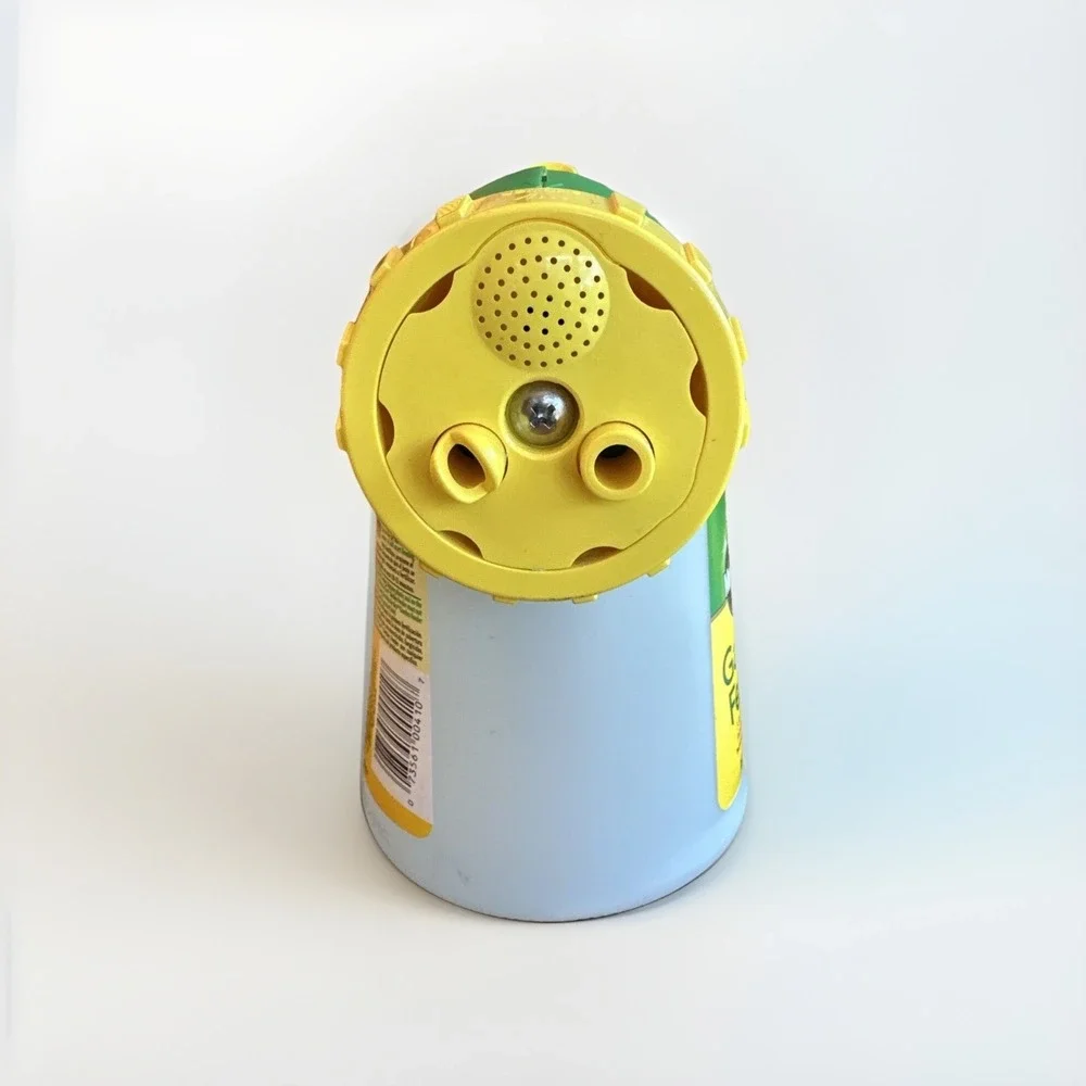 Miracle Gro Garden Feeder,‎ 3 Spray Patterns, Trigger Lock Fertilize 500 Sq Ft